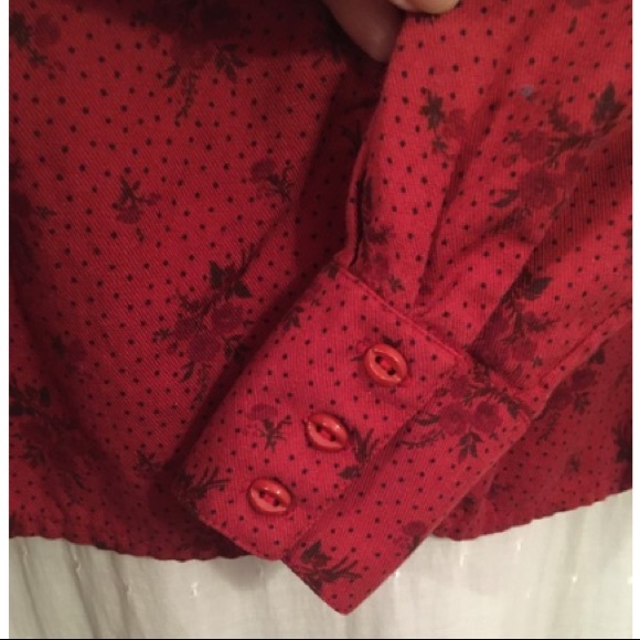 Vintage Button-Down Floral TraditionalBlouse - Picture 5 of 12
